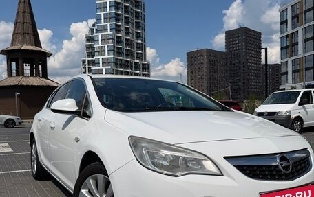 Opel Astra J, 2012 год, 690 000 рублей, 3 фотография