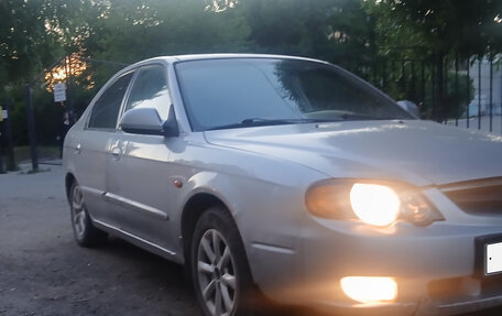 KIA Shuma II, 2001 год, 165 000 рублей, 2 фотография
