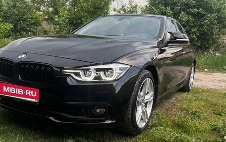 BMW 3 серия, 2017 год, 2 650 000 рублей, 4 фотография