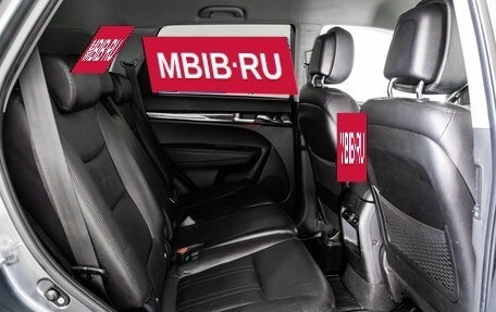 KIA Sorento II рестайлинг, 2016 год, 1 999 000 рублей, 20 фотография