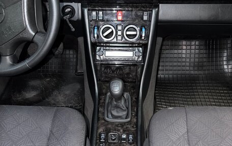 Mercedes-Benz E-Класс, 1994 год, 1 650 000 рублей, 3 фотография