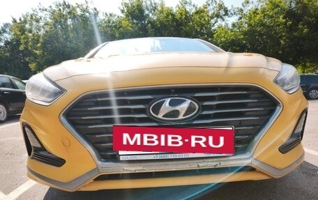 Hyundai Sonata VII, 2019 год, 800 000 рублей, 4 фотография