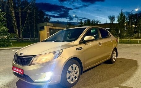 KIA Rio III рестайлинг, 2011 год, 900 000 рублей, 1 фотография