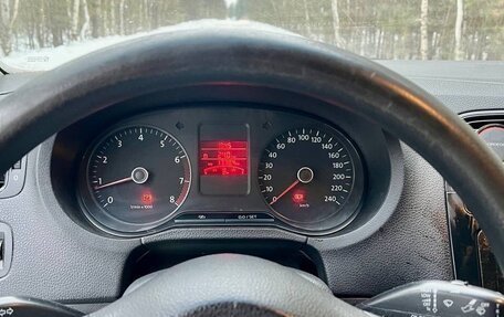 Volkswagen Polo VI (EU Market), 2011 год, 600 000 рублей, 6 фотография