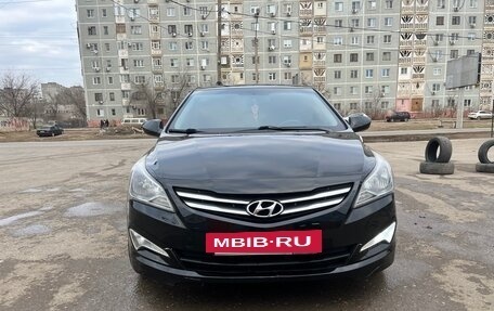 Hyundai Solaris II рестайлинг, 2014 год, 880 000 рублей, 12 фотография