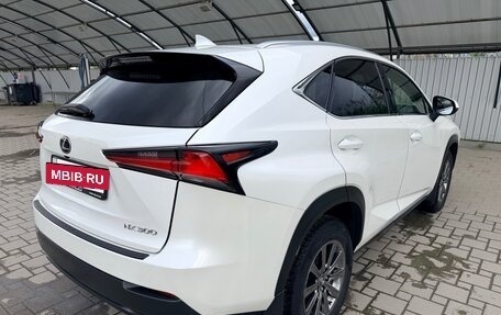 Lexus NX I, 2018 год, 2 800 000 рублей, 5 фотография