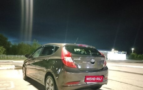 Hyundai Solaris II рестайлинг, 2016 год, 850 000 рублей, 5 фотография