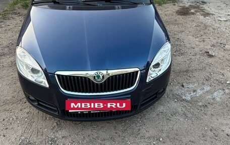 Skoda Fabia II, 2008 год, 630 000 рублей, 2 фотография