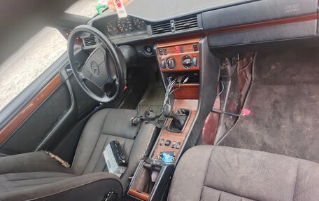 Mercedes-Benz E-Класс, 1998 год, 55 000 рублей, 7 фотография