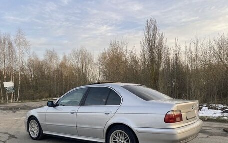 BMW 5 серия, 2002 год, 750 000 рублей, 4 фотография