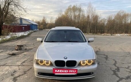 BMW 5 серия, 2002 год, 750 000 рублей, 2 фотография
