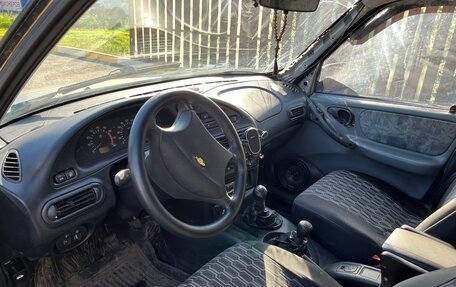 Chevrolet Niva I рестайлинг, 2004 год, 135 000 рублей, 15 фотография