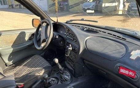Chevrolet Niva I рестайлинг, 2004 год, 135 000 рублей, 11 фотография