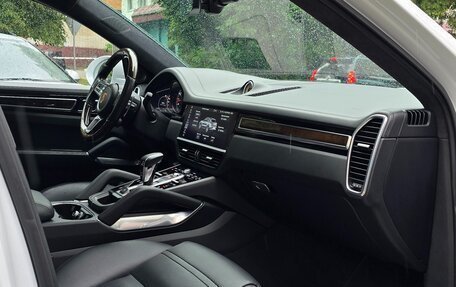 Porsche Cayenne III, 2019 год, 12 500 000 рублей, 11 фотография