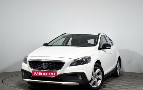 Volvo V40 Cross Country I, 2016 год, 1 347 989 рублей, 2 фотография