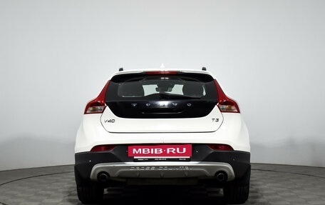 Volvo V40 Cross Country I, 2016 год, 1 347 989 рублей, 6 фотография