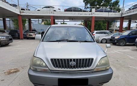 Toyota Harrier, 2000 год, 641 000 рублей, 1 фотография