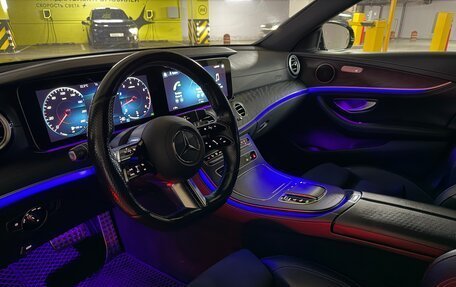 Mercedes-Benz E-Класс, 2022 год, 3 750 000 рублей, 21 фотография