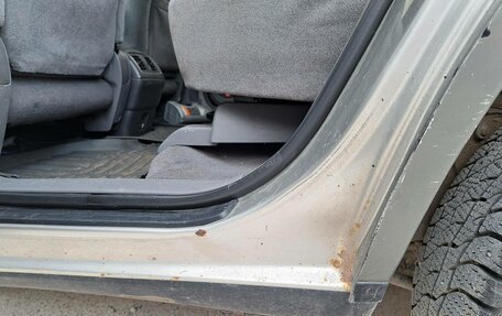 Toyota Harrier, 2000 год, 641 000 рублей, 14 фотография