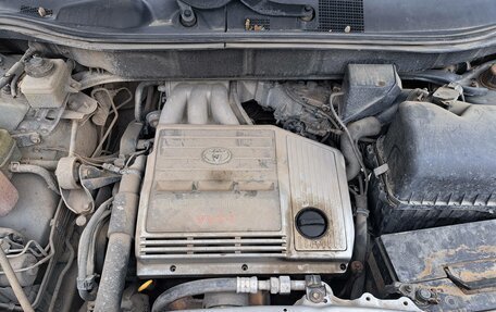 Toyota Harrier, 2000 год, 641 000 рублей, 17 фотография