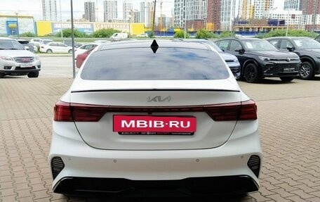 KIA Cerato IV, 2022 год, 2 400 000 рублей, 4 фотография