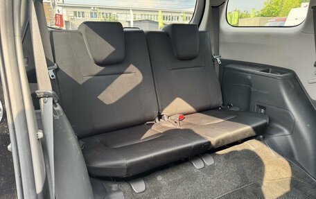 Toyota Wish II, 2012 год, 1 159 000 рублей, 11 фотография