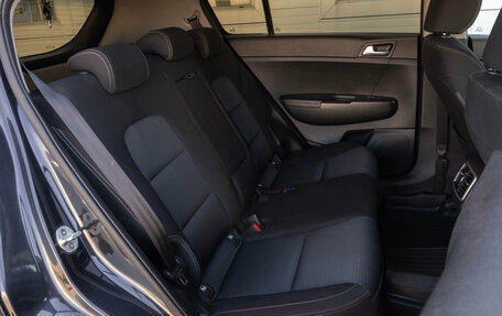 KIA Sportage IV рестайлинг, 2019 год, 1 810 000 рублей, 7 фотография