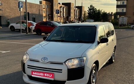 Toyota Probox I, 2018 год, 950 000 рублей, 1 фотография