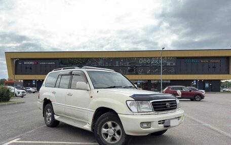Toyota Land Cruiser 100 рестайлинг 2, 1998 год, 950 000 рублей, 2 фотография