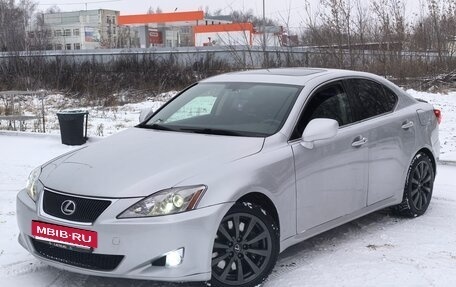 Lexus IS II рестайлинг 2, 2006 год, 1 350 000 рублей, 6 фотография