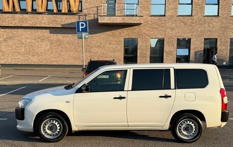 Toyota Probox I, 2018 год, 950 000 рублей, 2 фотография
