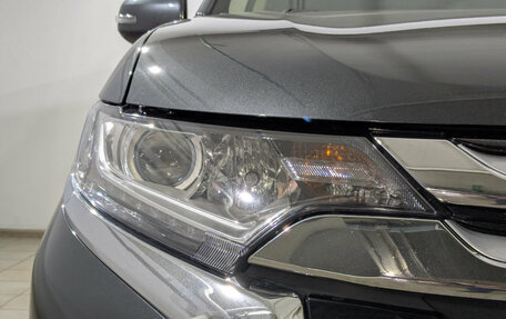 Mitsubishi Outlander III рестайлинг 3, 2018 год, 1 925 000 рублей, 17 фотография