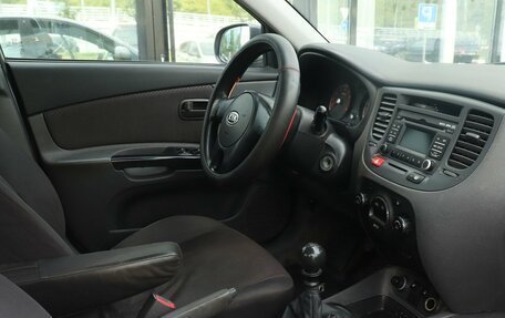 KIA Rio II, 2010 год, 376 000 рублей, 6 фотография