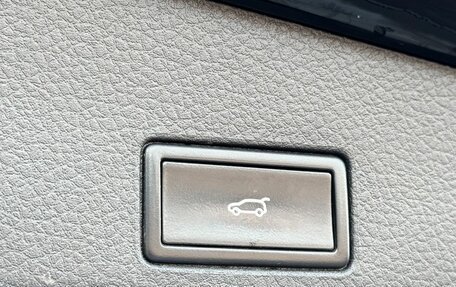 Volkswagen Touareg III, 2012 год, 1 609 000 рублей, 7 фотография