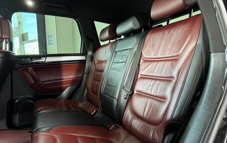 Volkswagen Touareg III, 2012 год, 1 609 000 рублей, 10 фотография