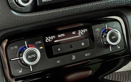 Volkswagen Touareg III, 2012 год, 1 609 000 рублей, 23 фотография