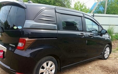 Honda Freed I, 2010 год, 930 000 рублей, 1 фотография