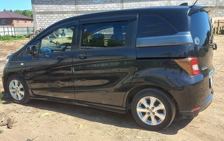 Honda Freed I, 2010 год, 930 000 рублей, 2 фотография