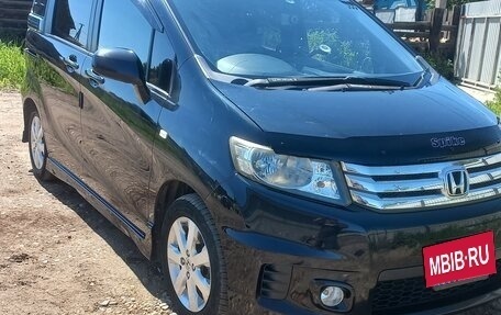 Honda Freed I, 2010 год, 930 000 рублей, 4 фотография