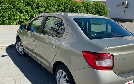 Renault Logan II, 2015 год, 777 000 рублей, 10 фотография