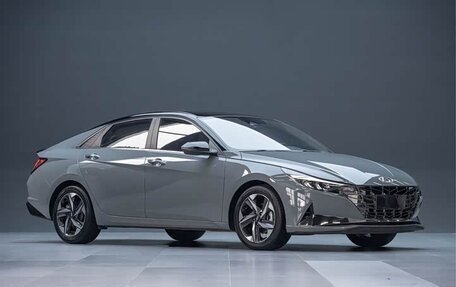 Hyundai Elantra, 2023 год, 1 490 000 рублей, 3 фотография