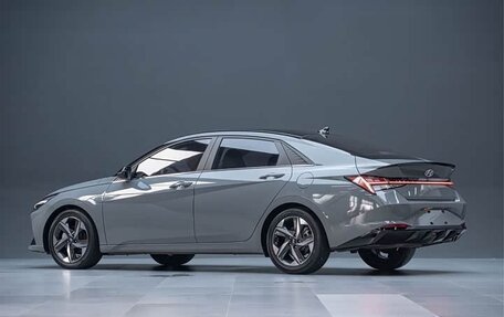 Hyundai Elantra, 2023 год, 1 490 000 рублей, 7 фотография