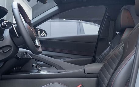 Hyundai Elantra, 2023 год, 1 490 000 рублей, 10 фотография