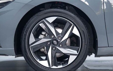 Hyundai Elantra, 2023 год, 1 490 000 рублей, 20 фотография
