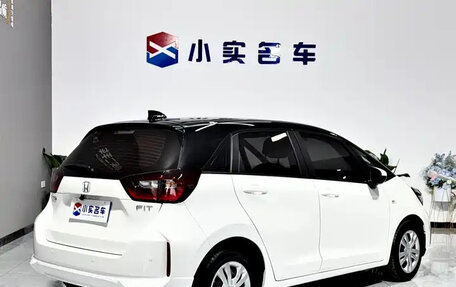 Honda Fit, 2023 год, 972 000 рублей, 4 фотография