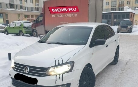Volkswagen Polo VI (EU Market), 2018 год, 685 000 рублей, 2 фотография