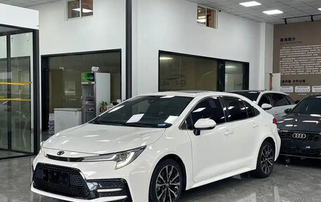 Toyota Corolla, 2022 год, 1 350 000 рублей, 1 фотография