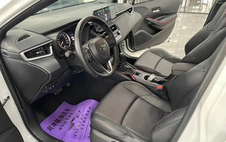 Toyota Corolla, 2022 год, 1 350 000 рублей, 9 фотография