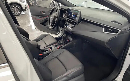 Toyota Corolla, 2022 год, 1 350 000 рублей, 14 фотография