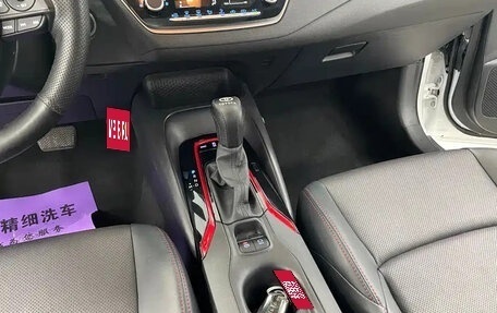 Toyota Corolla, 2022 год, 1 350 000 рублей, 12 фотография
